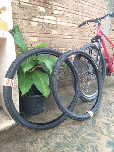 Par de Pneus para Bicicleta Aro 29 (29x2.4)