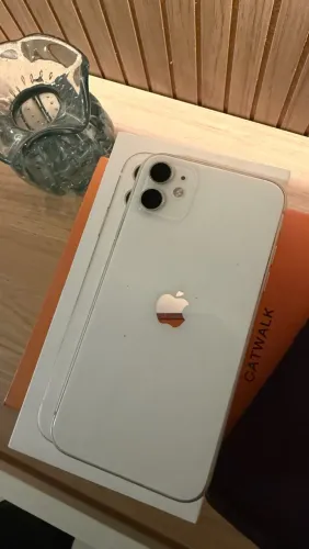 iPhone 11 128 Gb branco