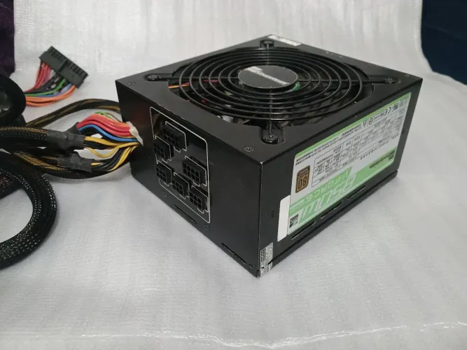 Fonte Seventeam 850W Real Modular