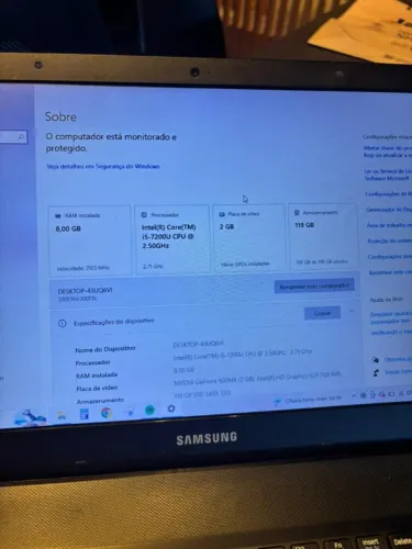 Notbook Samsung i5 8GB RAM 120GB SSD