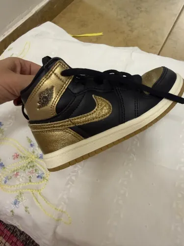 Tênis Jordan infantil