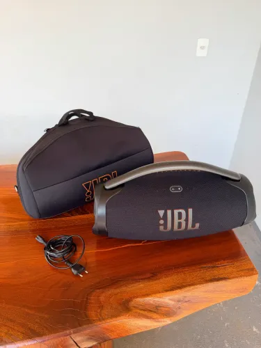 JBL boombox 3