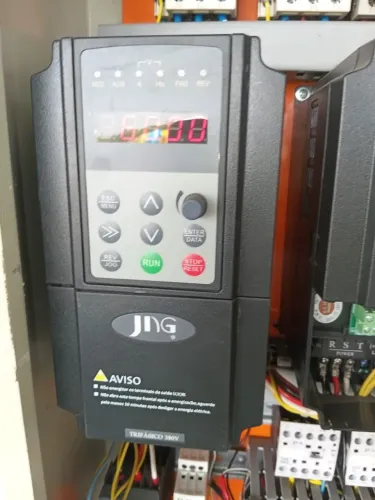 Inversor JNG 5CV 380V 8A