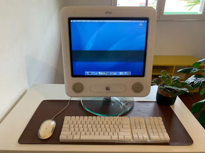 eMac G4 2005