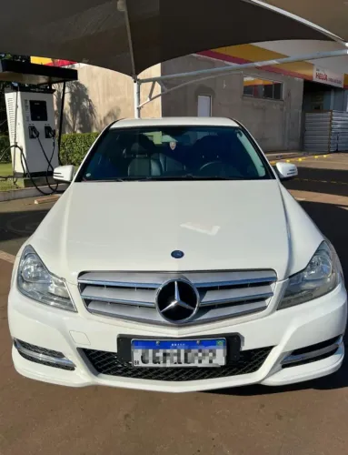 Mercedes-Benz C-180 CGI Classic 1.8 16V 156cv Aut. 2012