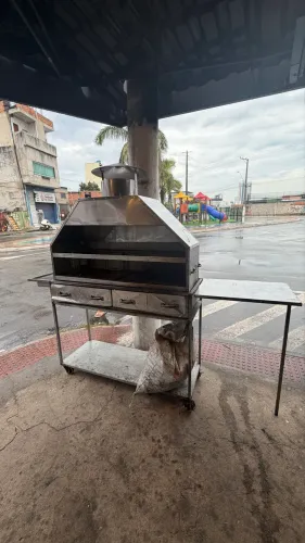 Carrinho de churrasquinho