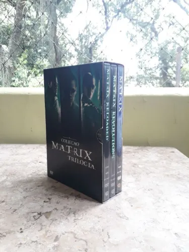 Dvd kit 3 coleções completas - família soprano - poderoso chefiou - matrix