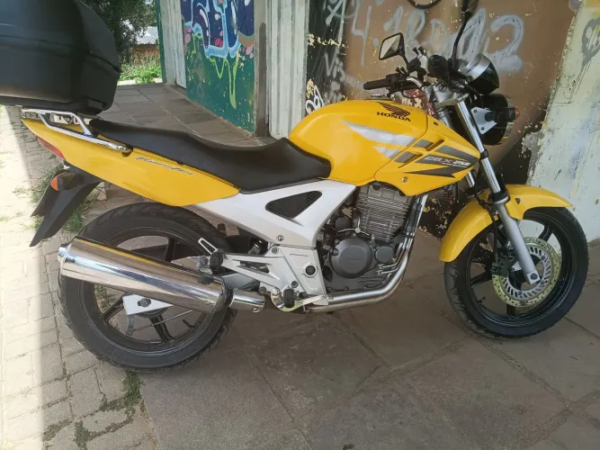 CBX 250 impecável