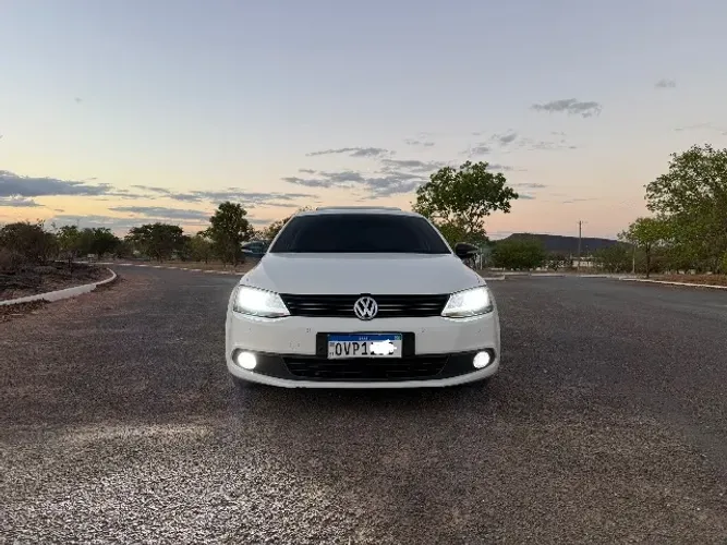 Volkswagen Jetta Comfortline 2.0 T.flex 8V 4P Mec. 2014