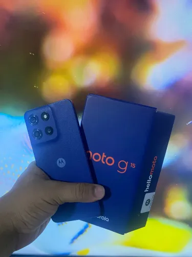Celular Moto G15