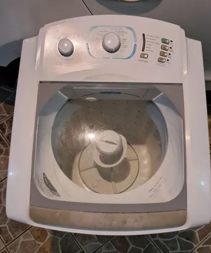 Vendo máquina de lavar Electrolux 15kg 