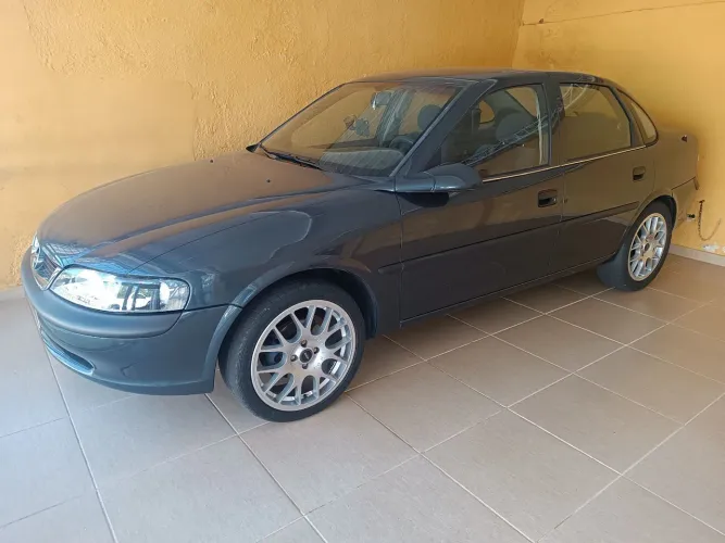 Chevrolet Vectra GL 2.2 / 2.0 MPFI 1997