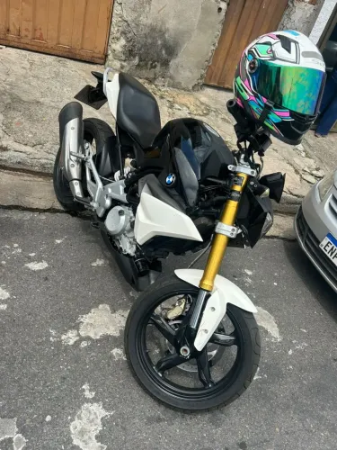 BMW 310R