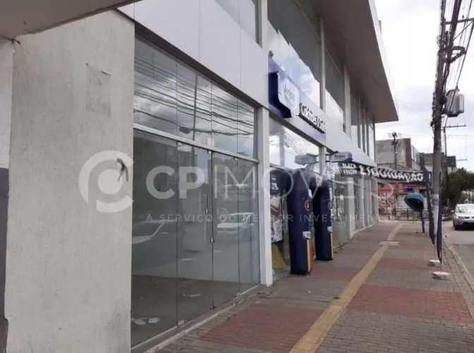 Loja em Porto Alegre, no bairro Cristo Redentor, para locação.