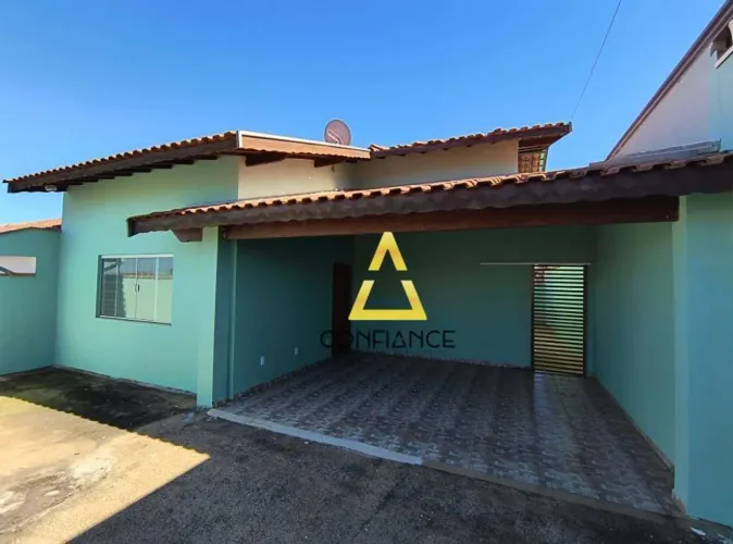 Casa com 3 dormitórios para alugar, 125 m² por R$ 3.270,00/mês - João Aldo Nassif - Jaguar