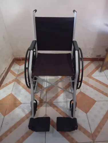 Cadeira de roda 