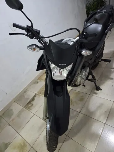 Vende-se Nxr160 2023 Esdd