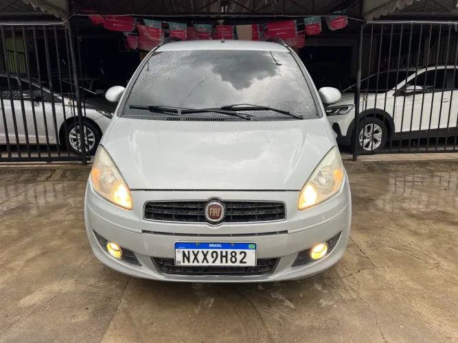 Chevrolet Onix Hatch LT 1.0 8V Flexpower 5P Mec. 2015