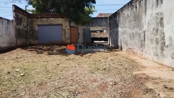 Terreno a venda no(a) Jardim Ouro Verde