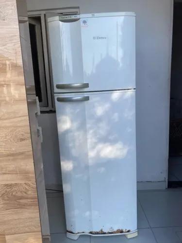 Vendo geladeira