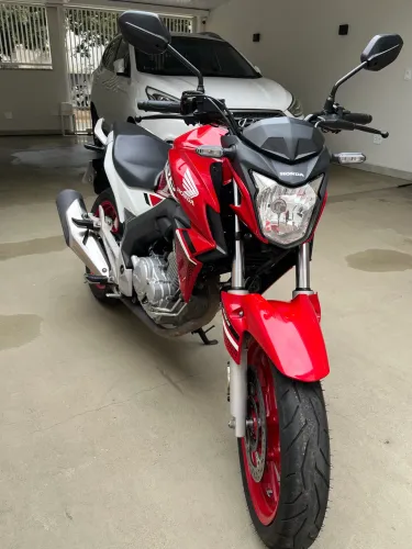 Vendo cb Twister 250 abs