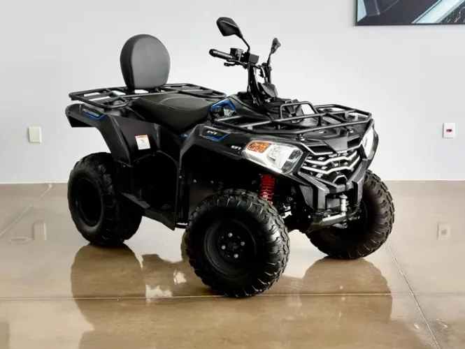 Farmer 300 com apenas 500 km