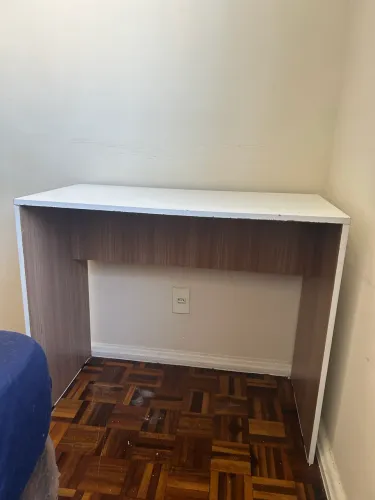 Mesa de estudos/escritório