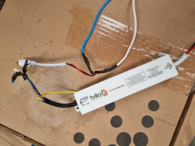 Brilia - Driver Led 30w 2,5a Dimerizavel Bivolt Ip44