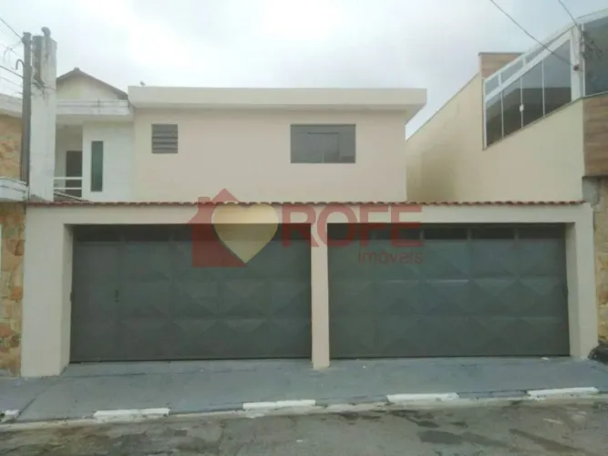 Venda Galpão Comercial | 450m², 3 Salas, 4 Vagas | Reformado na Zona Leste