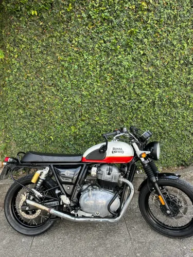 Royal enfield interceptor 