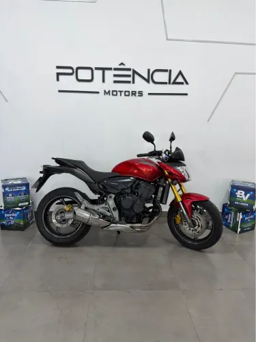 HORNET 600F 