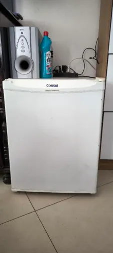 Frigobar Consul 80L