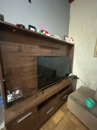 Estante de sala