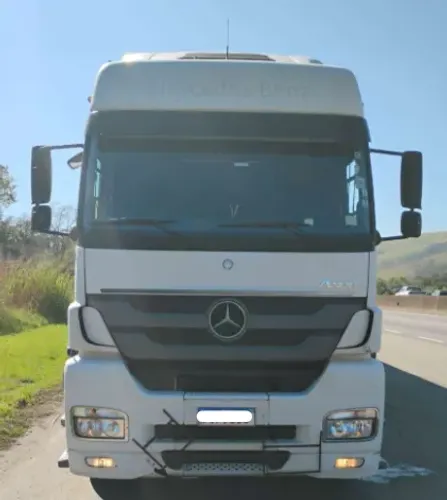CAVALO 2022 - MERCEDES BENZ - AXOR 2041