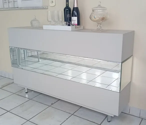 Aparador C/Espelho 140X85X30