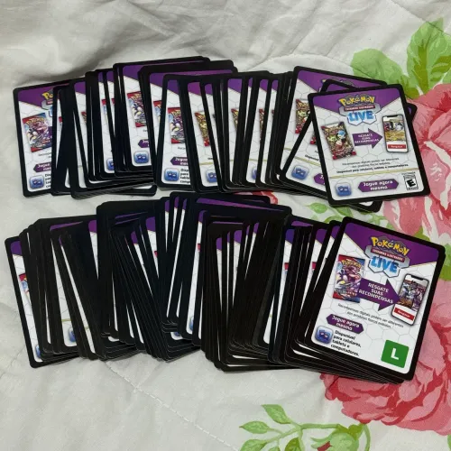 Cartas Códigos novos e não usados Pokémon