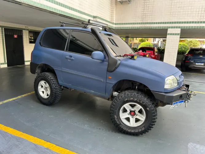 Suzuki Grand Vitara 2.0 16V 4x2/4x4 5P Mec. 1998