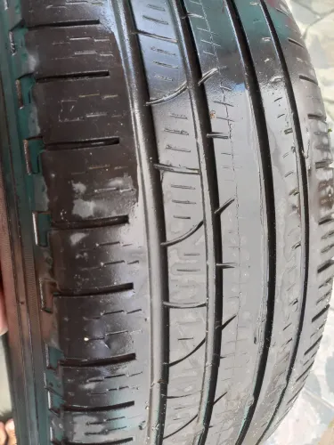 Pneu Pirelli scorpion 215/65 aro 16