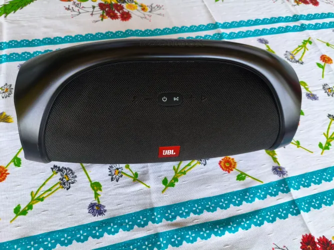 Caixa JBL primeira geração funcionando tudo com nota fiscal e caixa 