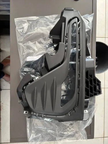 Par Grade Moldura Farol Milha Drl Onix 2020 2021 2022 2023
