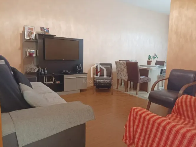 Casa com 2 dormitórios sendo 1 suíte no bairro Cidade Vista Alegre em Pindamonhangaba.