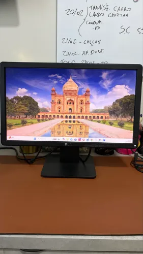 Monitor Dell E1914Hc 18,5 polegadas VGA Bivolt 