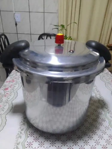 Panela de pressão de Alumínio 25 litros