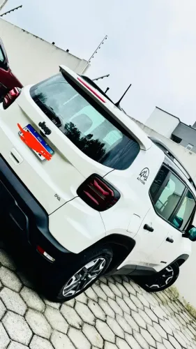 Jeep Renegade Altitude T270 1.3 TB Flex Aut. 2026