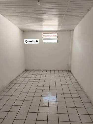 Vendo ou troco casa em Fernão Velho