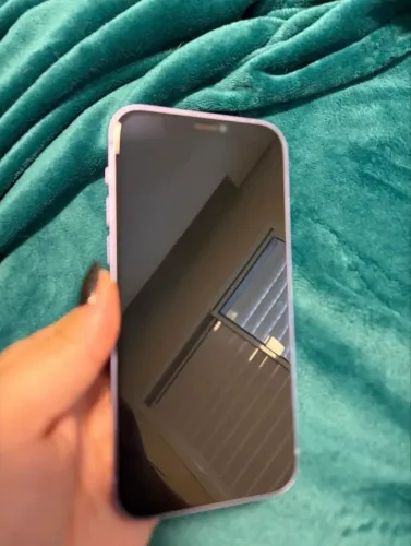 Vendo iPhone 12 roxo 128g