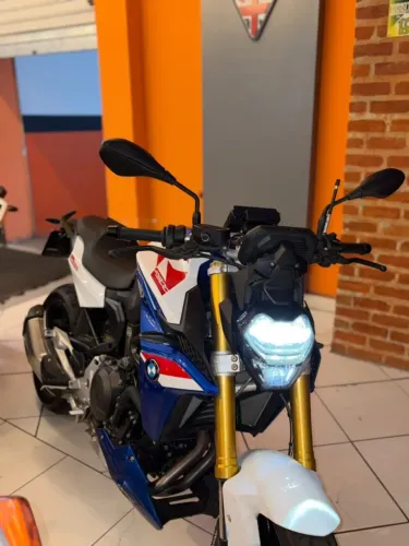 BMW F 900 R Sport 2024