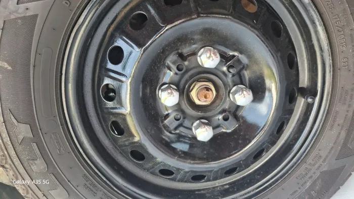 Troco aro 13 nova do Fiat uno