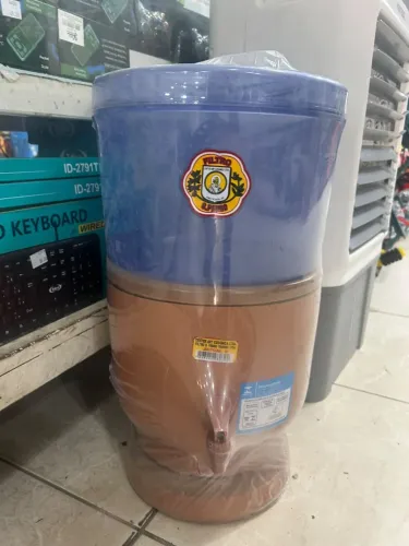 Filtro de barro novo
