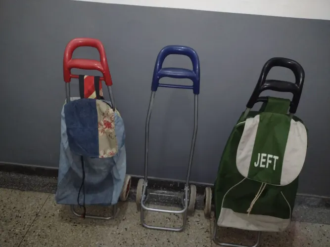 Carrinhos de feira 